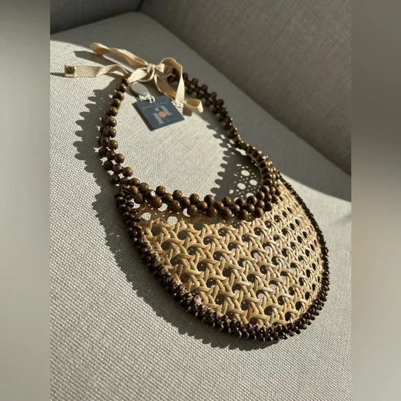 Designer ROSANTICA Sun Visor - Picture 6 of 11